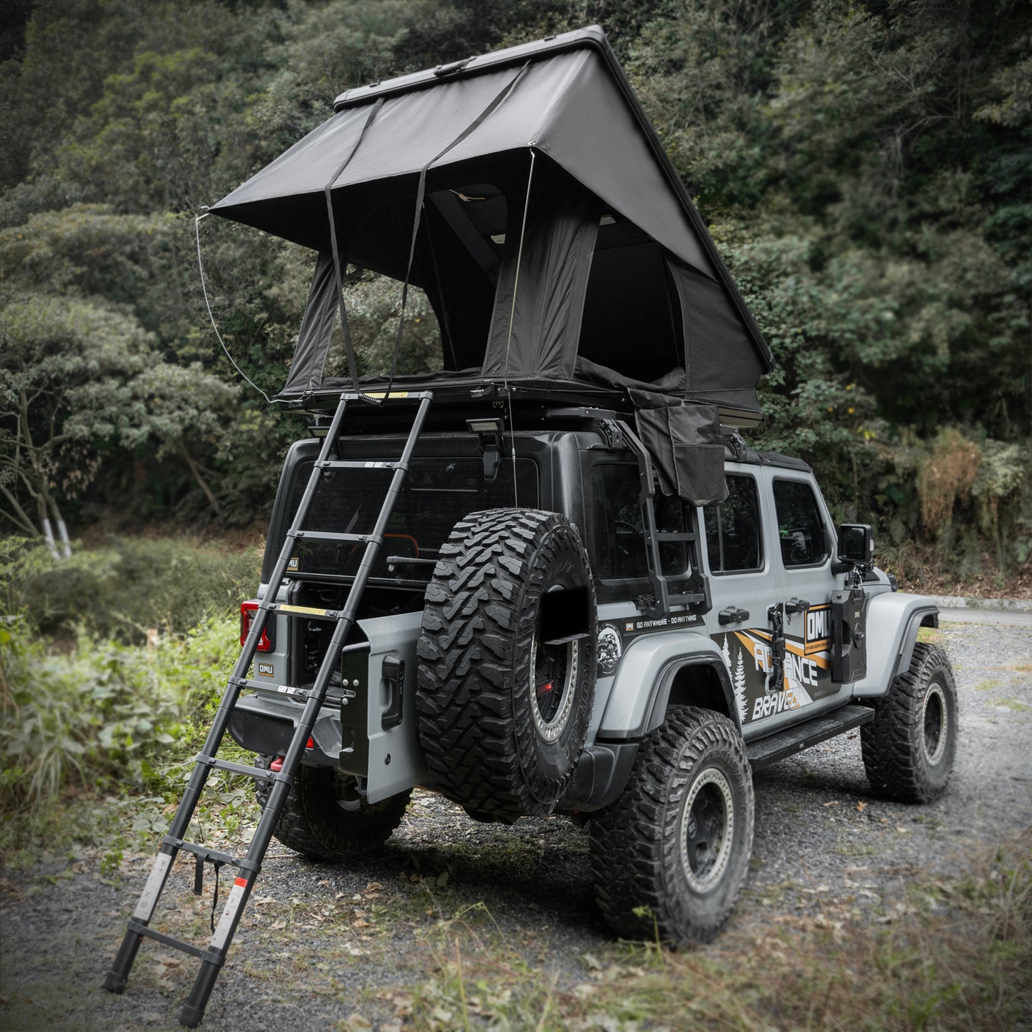 Roof Top Tent Hardshell Rooftop Tent for Van SUV Truck Car Overland Tent Camping for 2-3 Person with Ladder